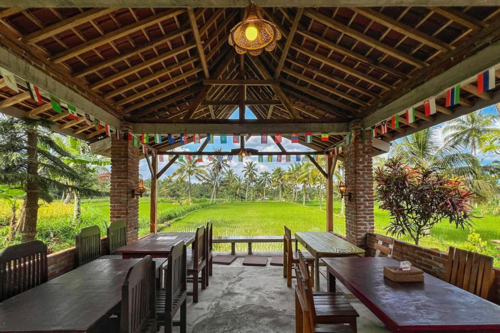 Tereng Wilis Bungalows Tetebatu Exterior photo